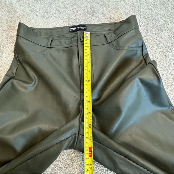 Zara dark olive green faux leather high-rise slim legging pants M zipper ankle - Picture 14 of 16
